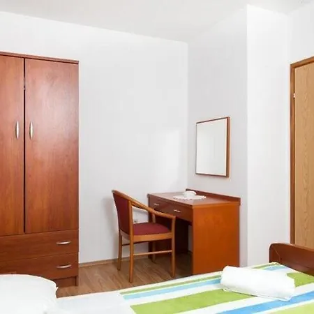 Ana - One Bedroom With Balcony And Sea View - 3 1 Floor Daire *
